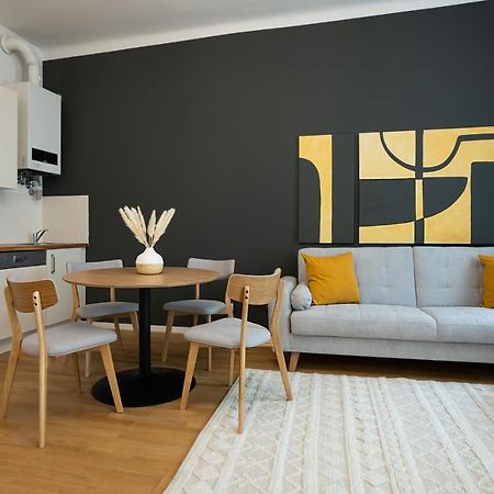 וינה Aesthetic Newly Renovated Apartment Located Near Belvedere Castle, 15 Minutes From Stephansplatz מראה חיצוני תמונה